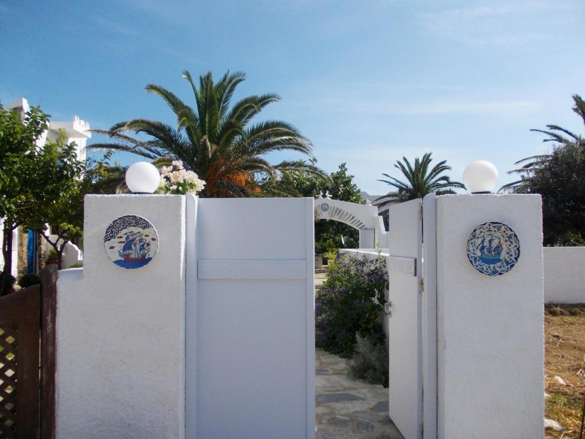 Nyfes Traditional Boutique Faltaina Skyros Exterior photo